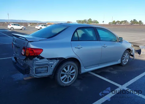 2010 Toyota Corolla S из США, поврежденный, VIN 1NXBU4EE9AZ299034